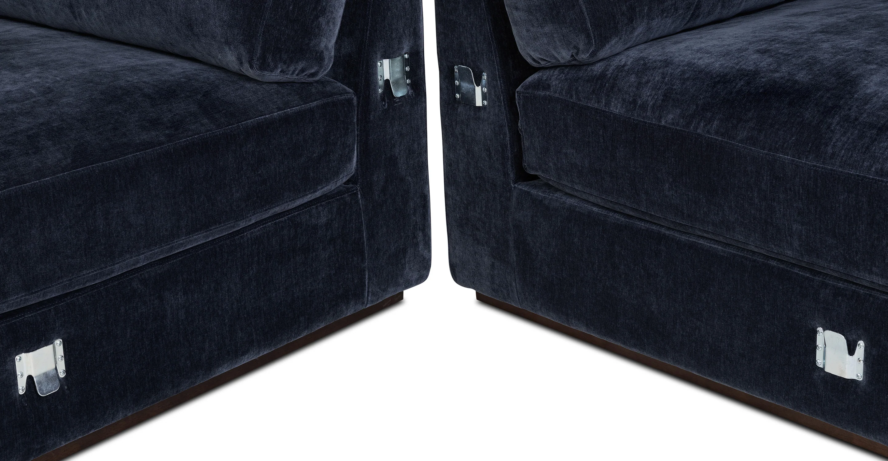 Malaga Right-Facing Sectional Sofa - Image 14
