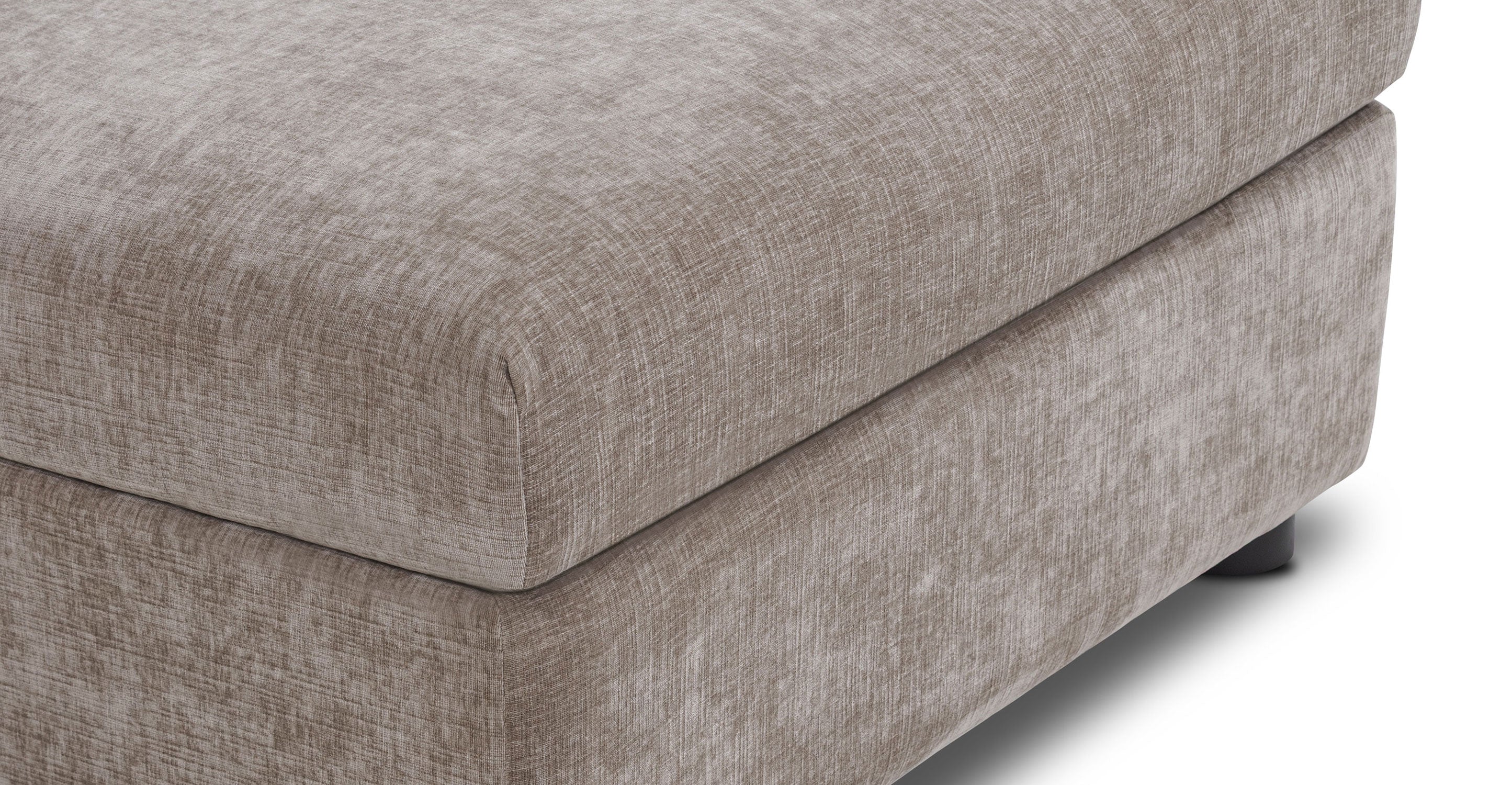 Milo Right-facing Sleeper Sectional - Image 48