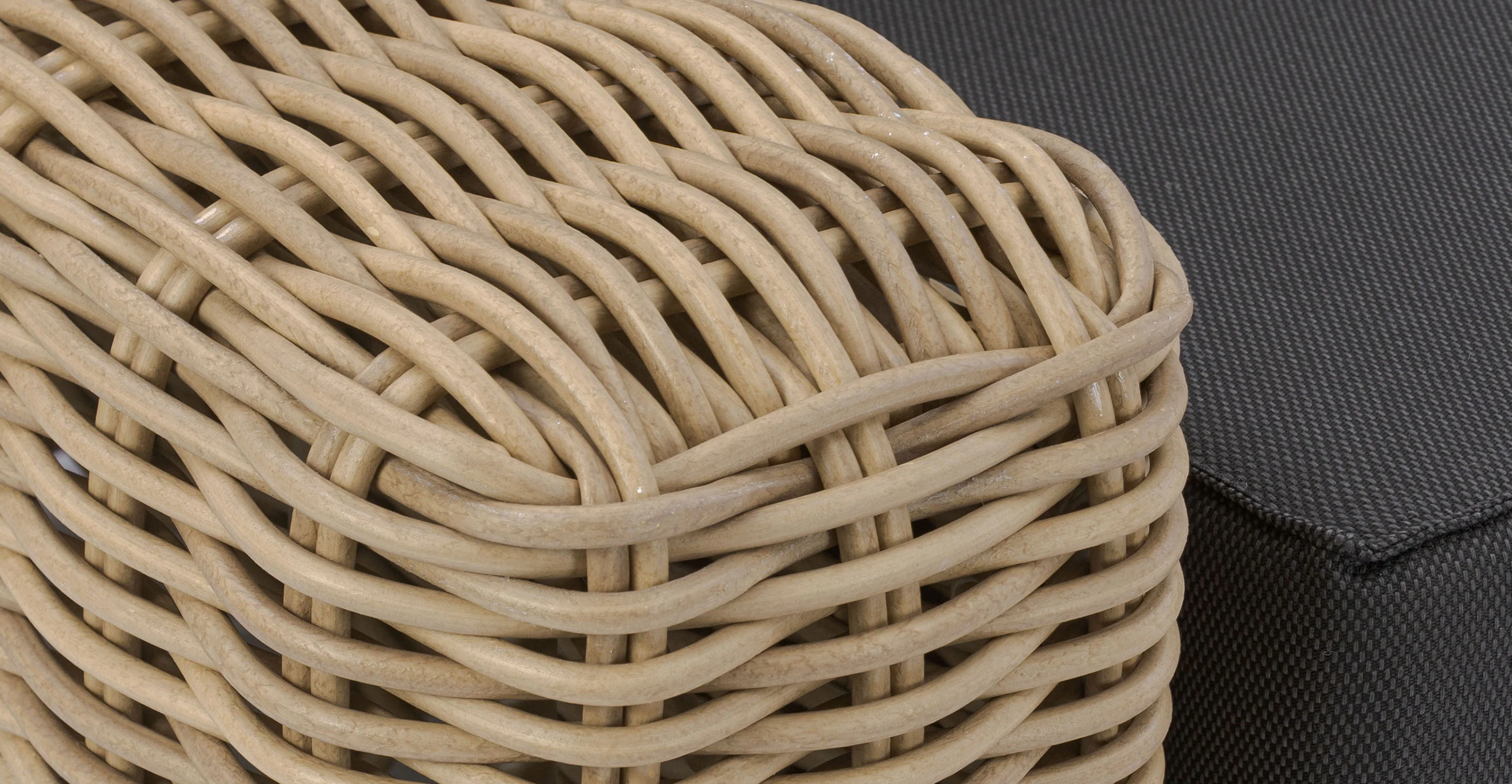 Puglia 3 Seat Sofa - Image 14